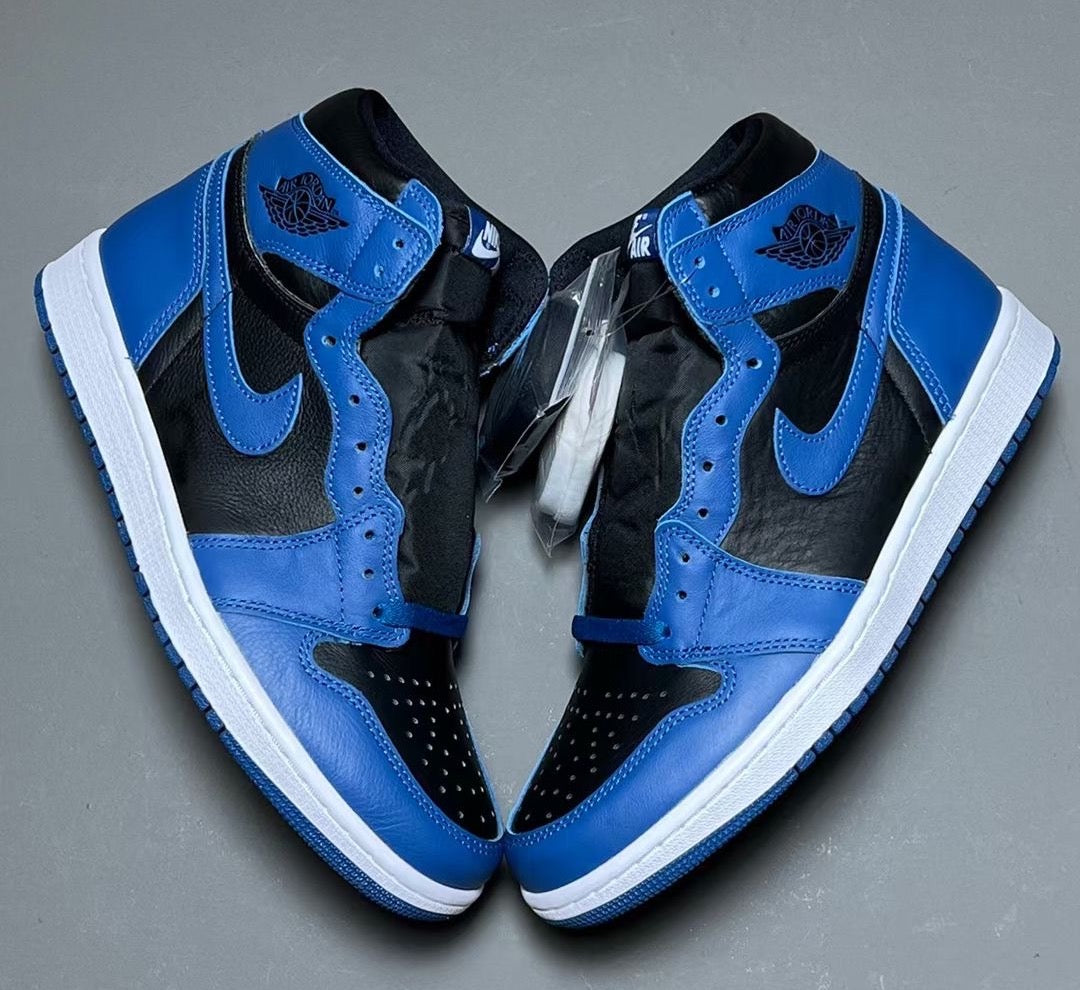 Air Jordan 1 High OG “Dark Marina Blue”