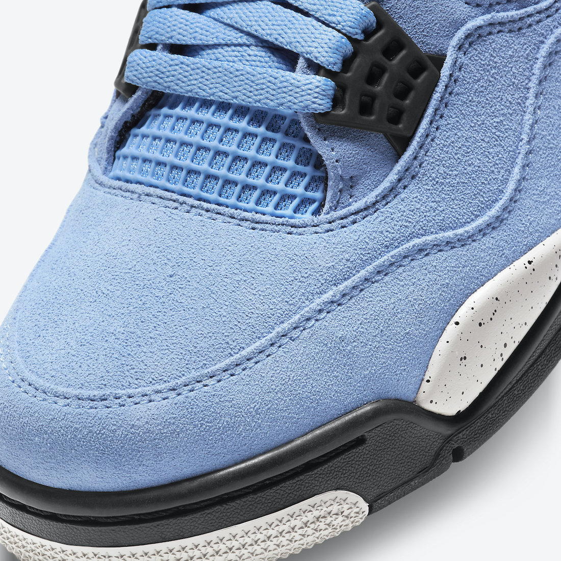 Jordan 4 Retro University Blue