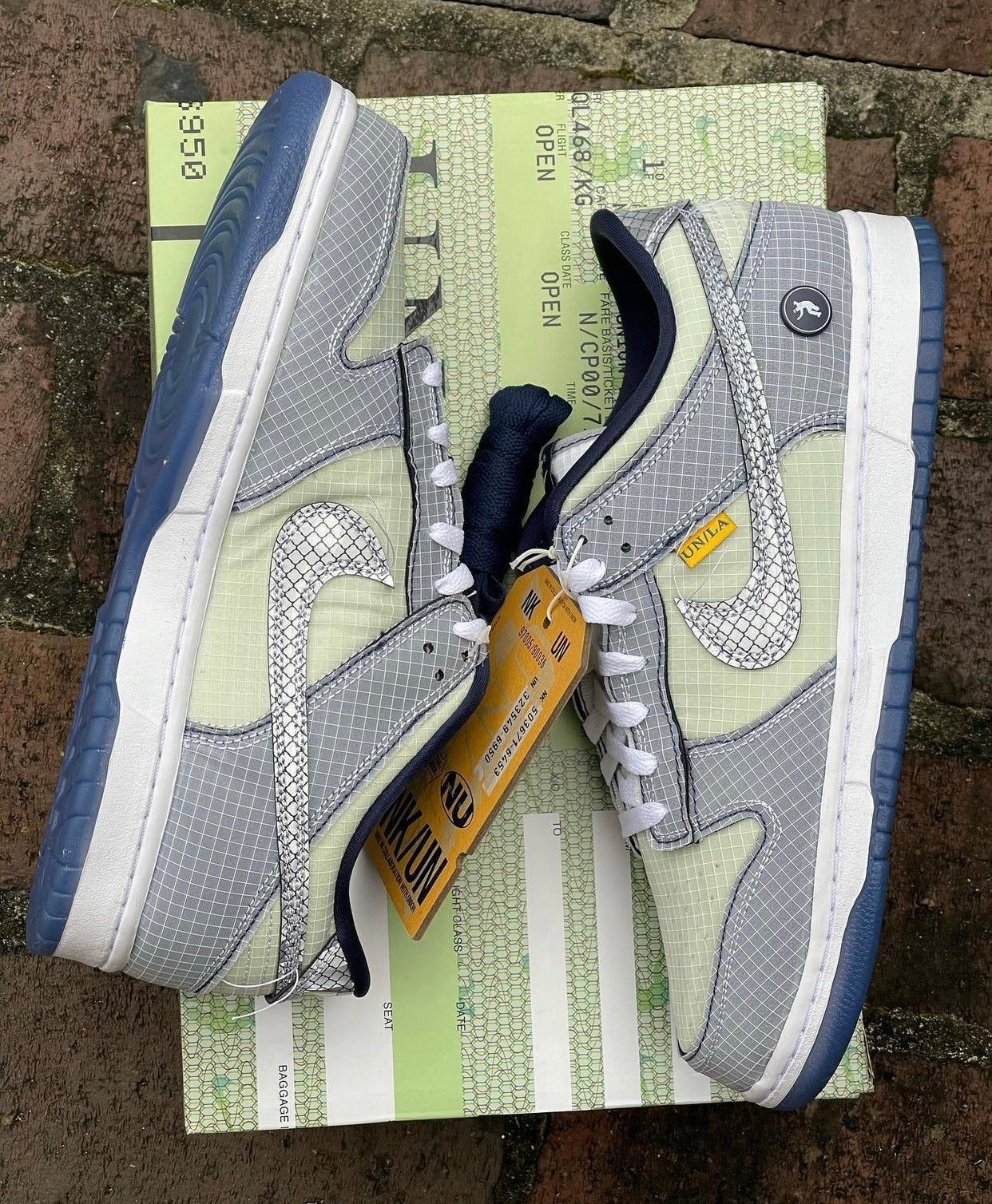 Union x Nike Dunk Low “Pistachio”