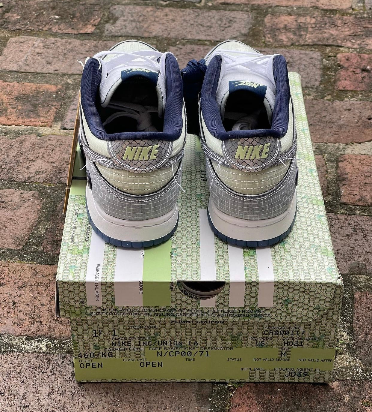 Union x Nike Dunk Low “Pistachio”