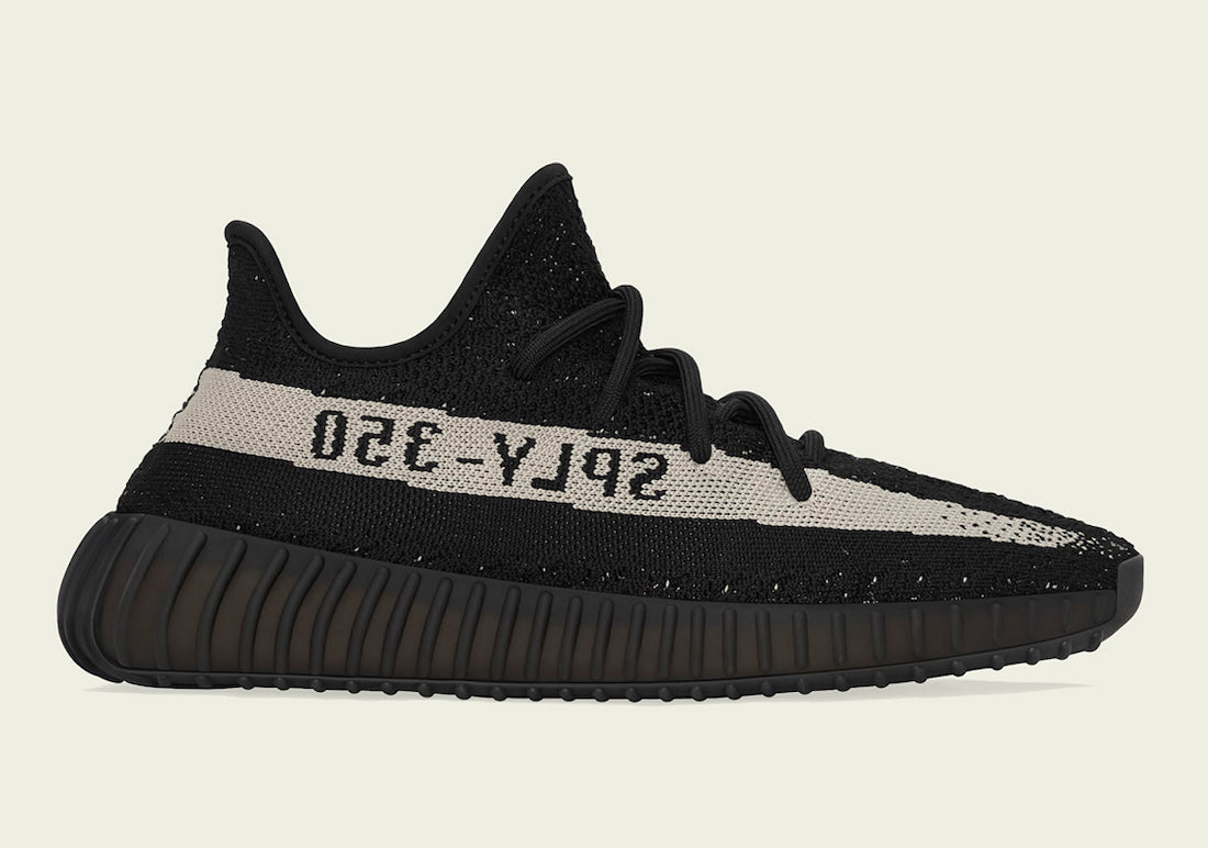 Yeezy Boost 350 V2 Oreo 2022