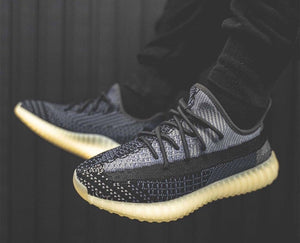 Yeezy Boost 350 V2 'Carbon'